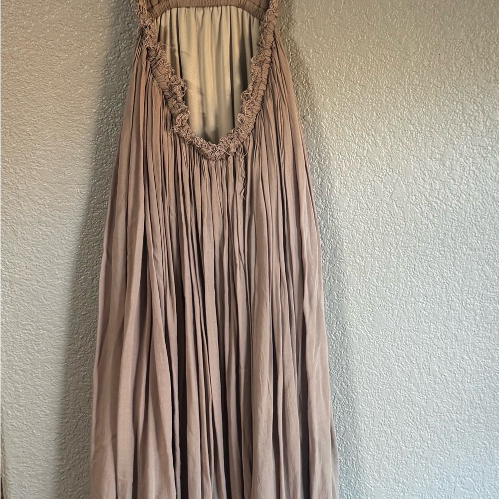 Miss Avenue Lace Bodice Formal Gown • Mauve/Taupe • Size Small • V‑Neck Chiffon - Picture 4 of 6